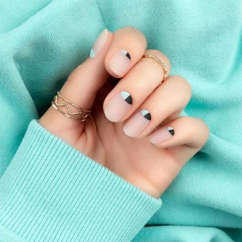 Nail Service